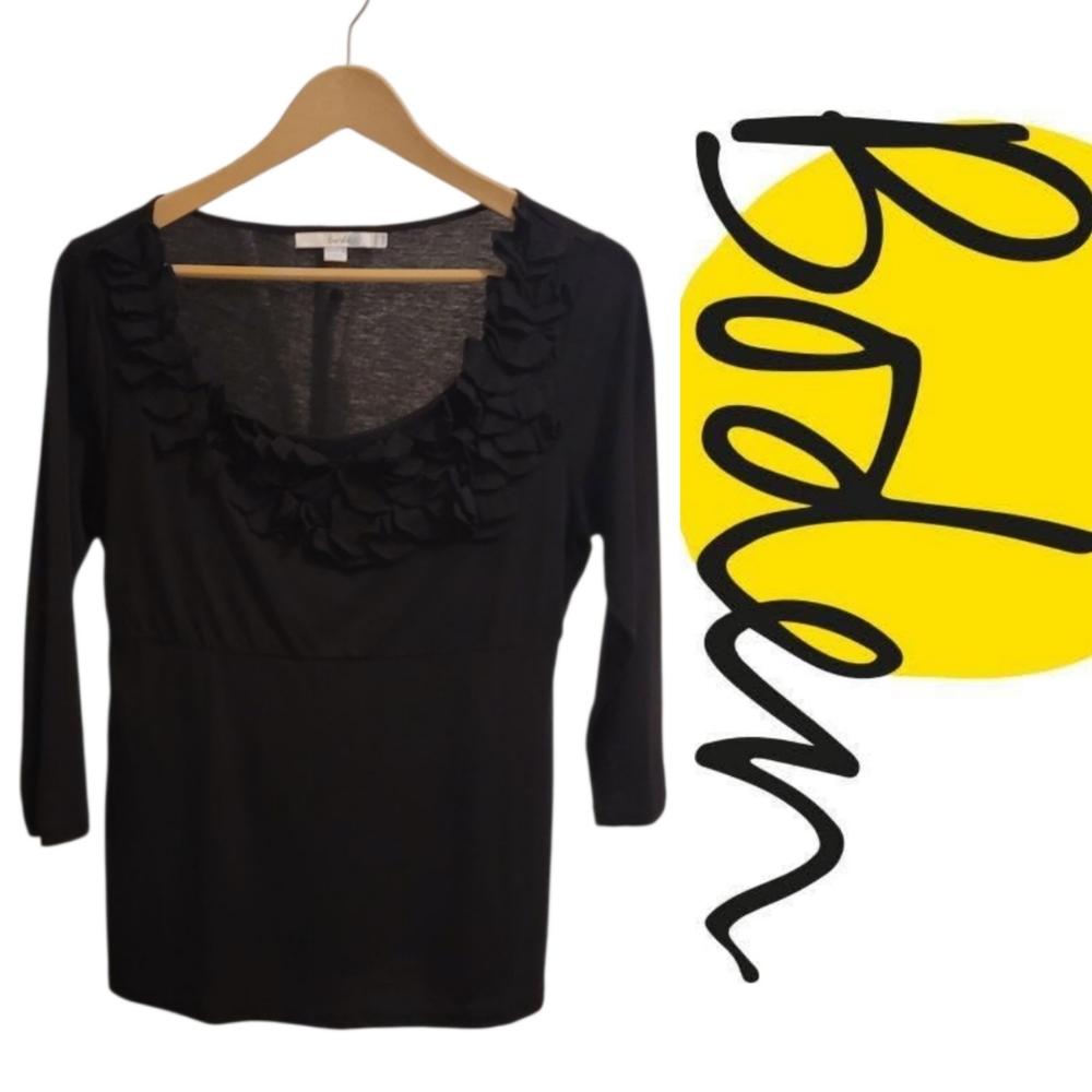 Anthropologie Boden Scoop Neck Floral Applique Neckline Top in Black